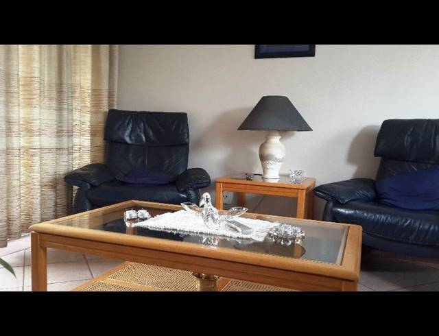 2 BEDROOM PROPERTY TO RENT IN MOOIKLOOF RIDGE ESTATE